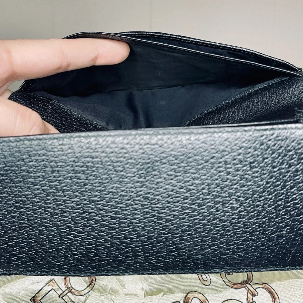 Gucci Black Vintage Long Wallet - Picture 8 of 14